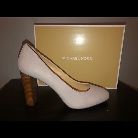 Micheal Kors Susan Flex Pump😍🍉 - Picture 3 of 7